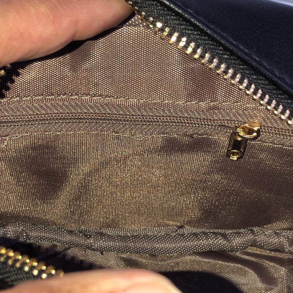 Restocked New Very  Adorable Compact Bag - Picture 7 of 8